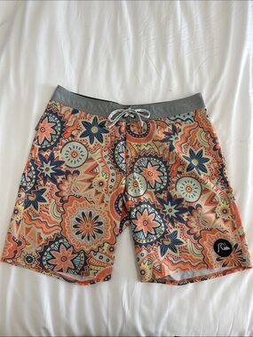 Quiksilver Men’s Orange, Navy & Gray Patterned Floral-Geo Board Shorts